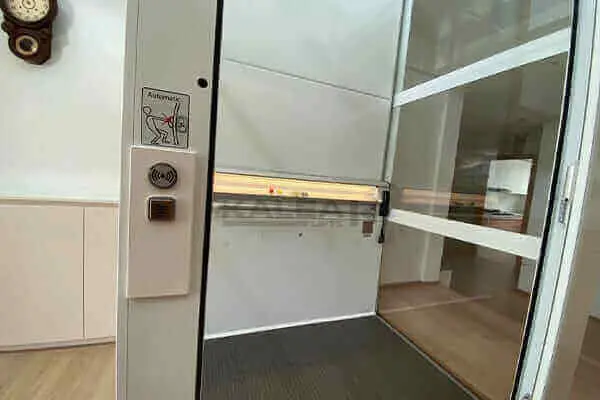 6 mrkusol kalea lift home elevatorkalea 1100×1500 ral9016 kate14