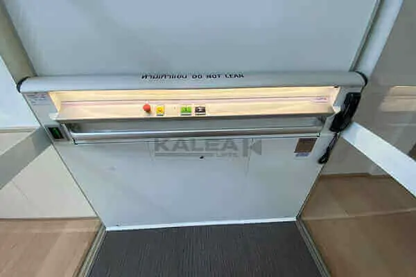 6 mrkusol kalea lift home elevatorkalea 1100×1500 ral9016 kate18