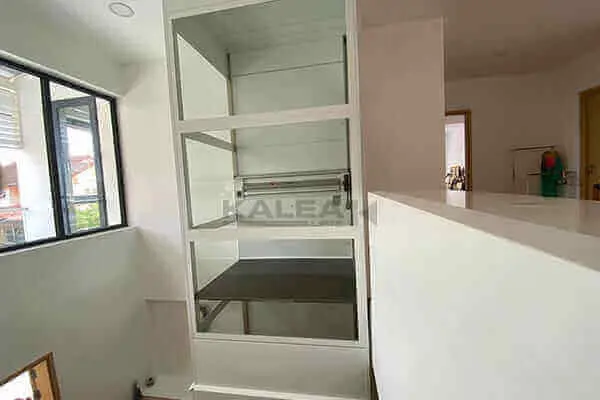 6 Mr.Kusol kalea lift home elevatorkalea 1100x1500 RAL9016 kate8