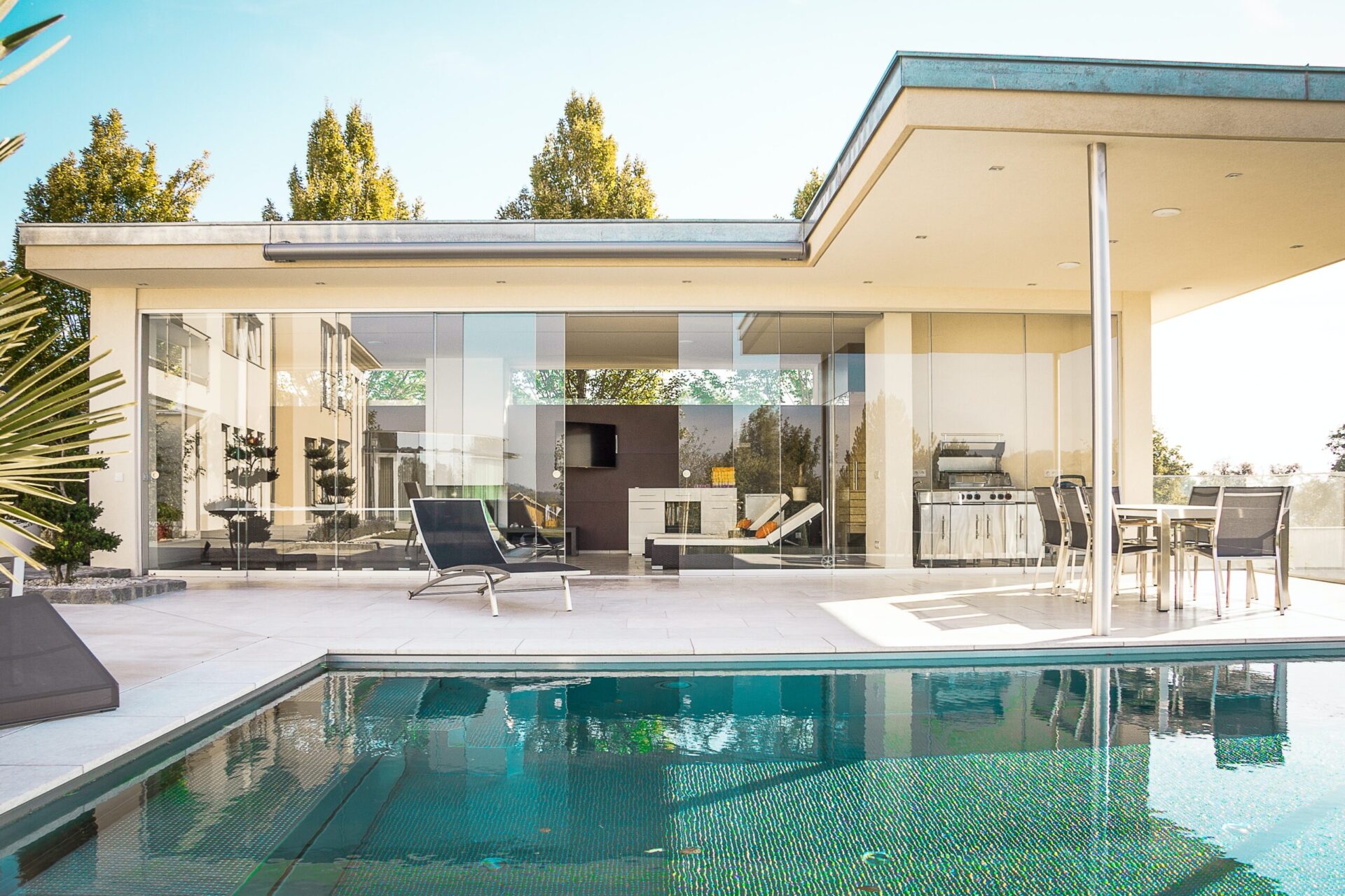 home-white-pool